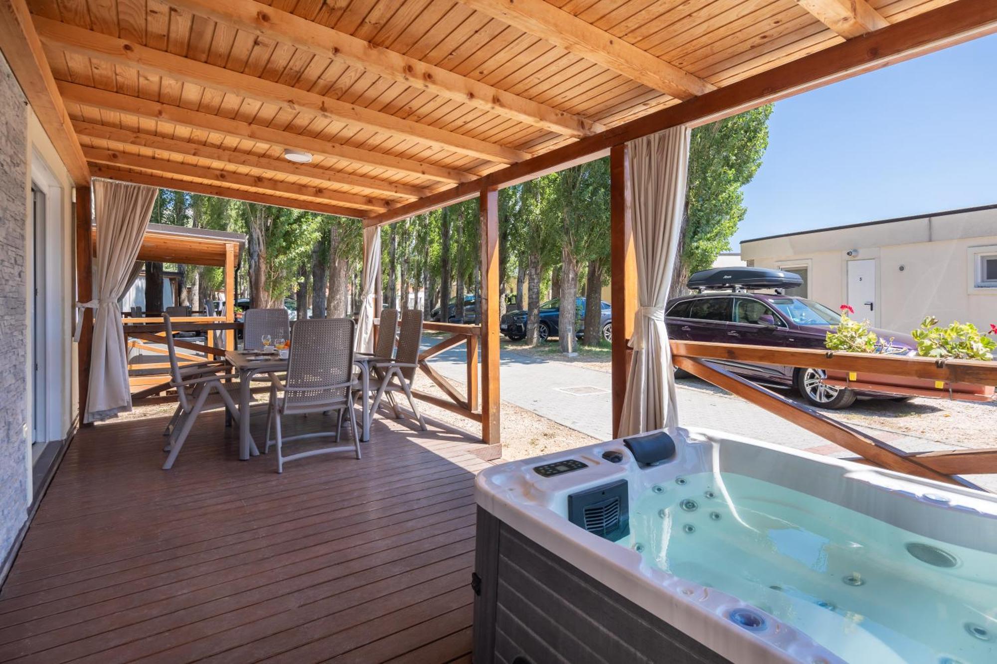 Camping Almissa Omiš Exteriör bild